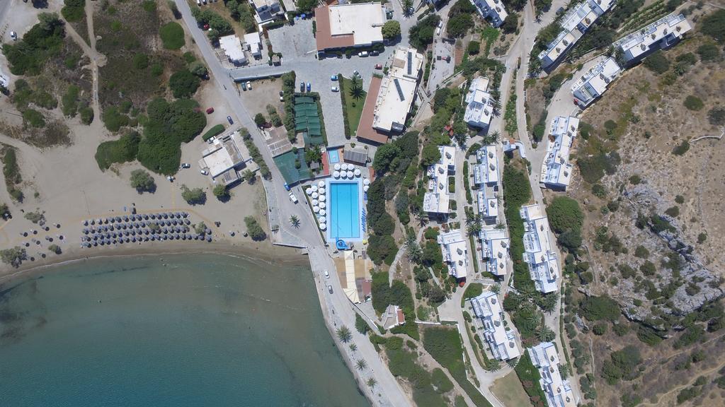 Dolphin Bay Seaside Resort & Suites Galissas Exterior foto
